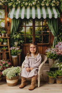 Spring photographic background with doors t_4688 - 4