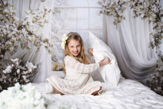 Spring photographic background with flowers t_4624 - 3