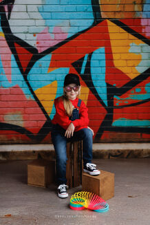 Photographic backdrop from walls category with graffiti t_3954 - 2