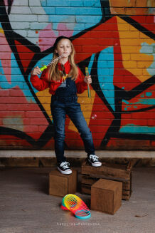 Photographic backdrop from walls category with graffiti t_3954 - 3