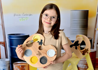 Photographic backdrop for Birthdays with barrels t_3699 - 3