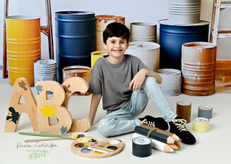 Photographic backdrop for Birthdays with barrels t_3699 - 2
